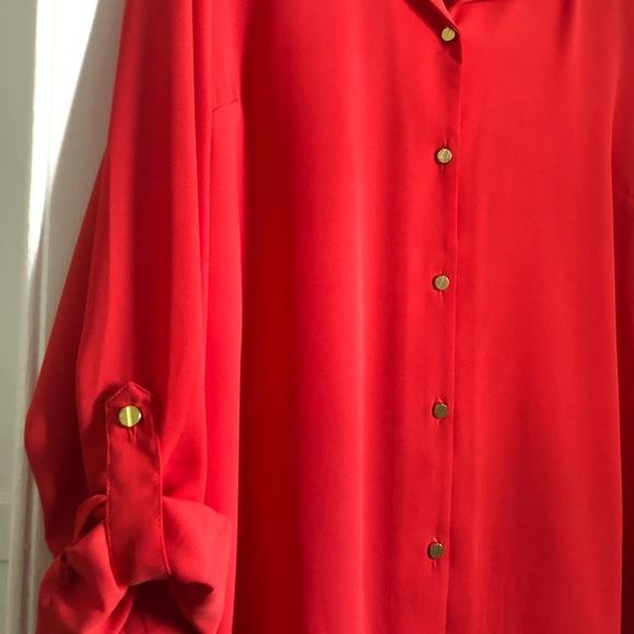 The Limited Red Blouse with Gold Accent Buttons - Picture 4 of 6